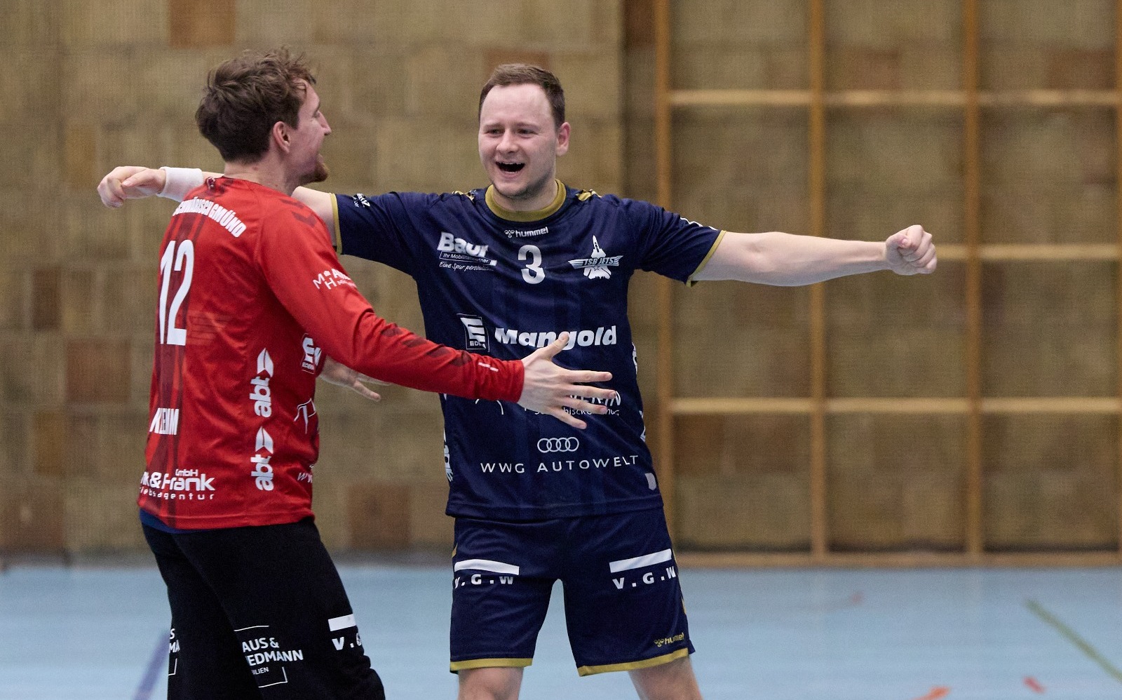 Viele Fehler, viele Tore: TSB Gmünd kämpft die Waiblinger „Tigers“ nieder